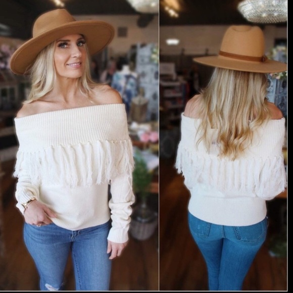 New! Bohemian fringe white knit, off the the shoulder sweater - Picture 6 of 6